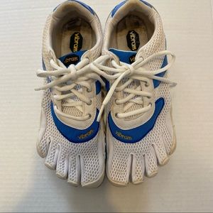 Vibrams Five Finger Toe Shoes